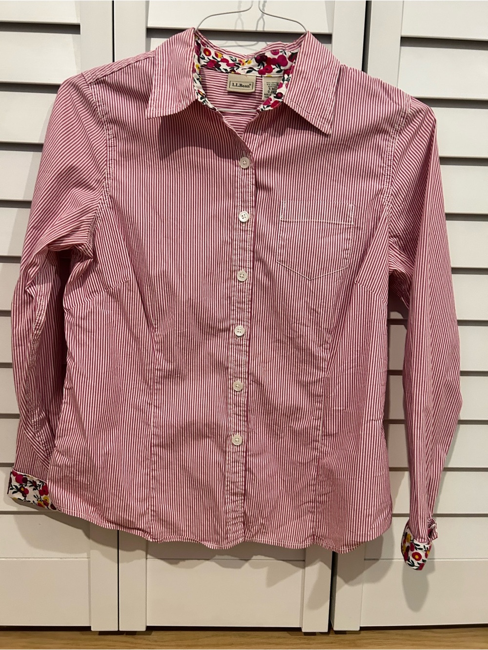 LL Bean pink & White Striped Button-Down Shirt with Floral Trim Small